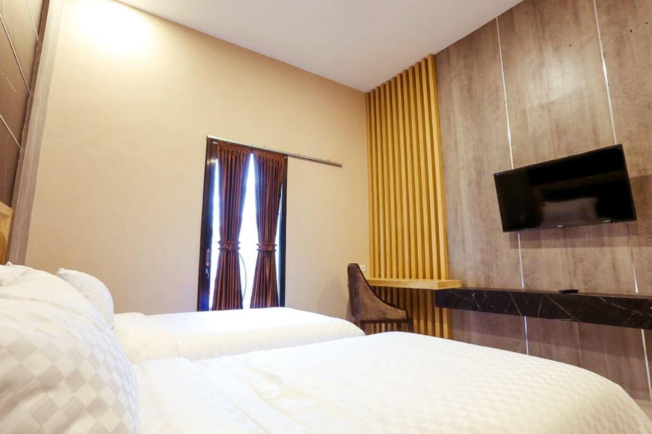 Hotel Giri Palma 4*