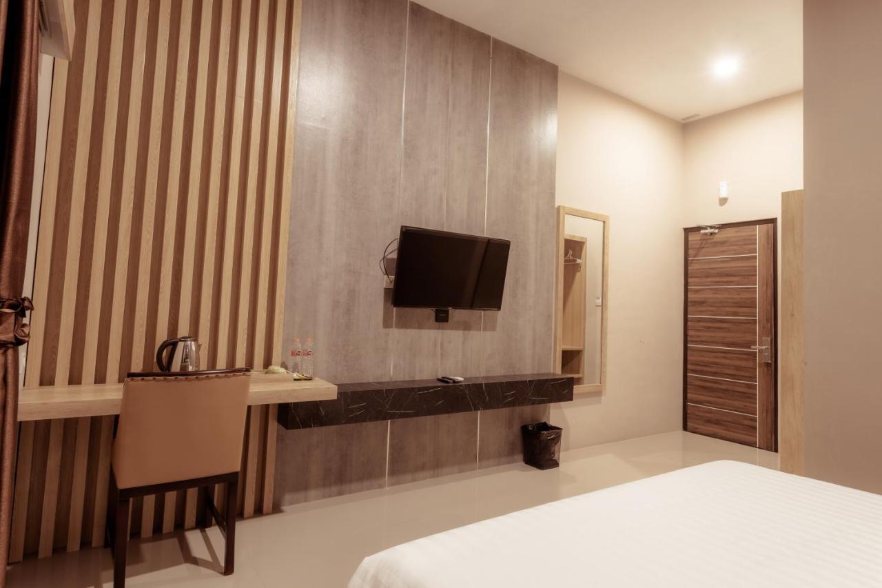 Giri Palma Hotel 4*