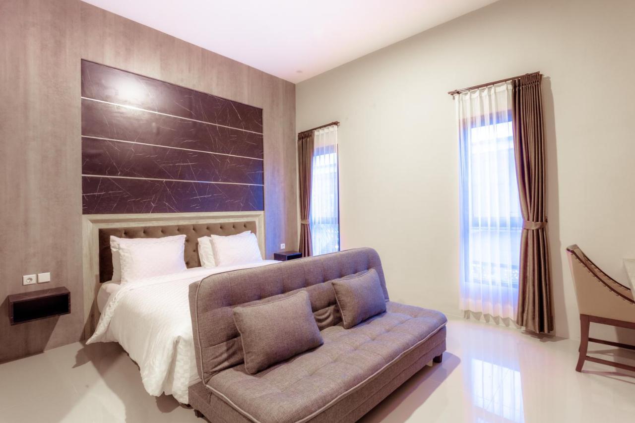 Hotel Giri Palma